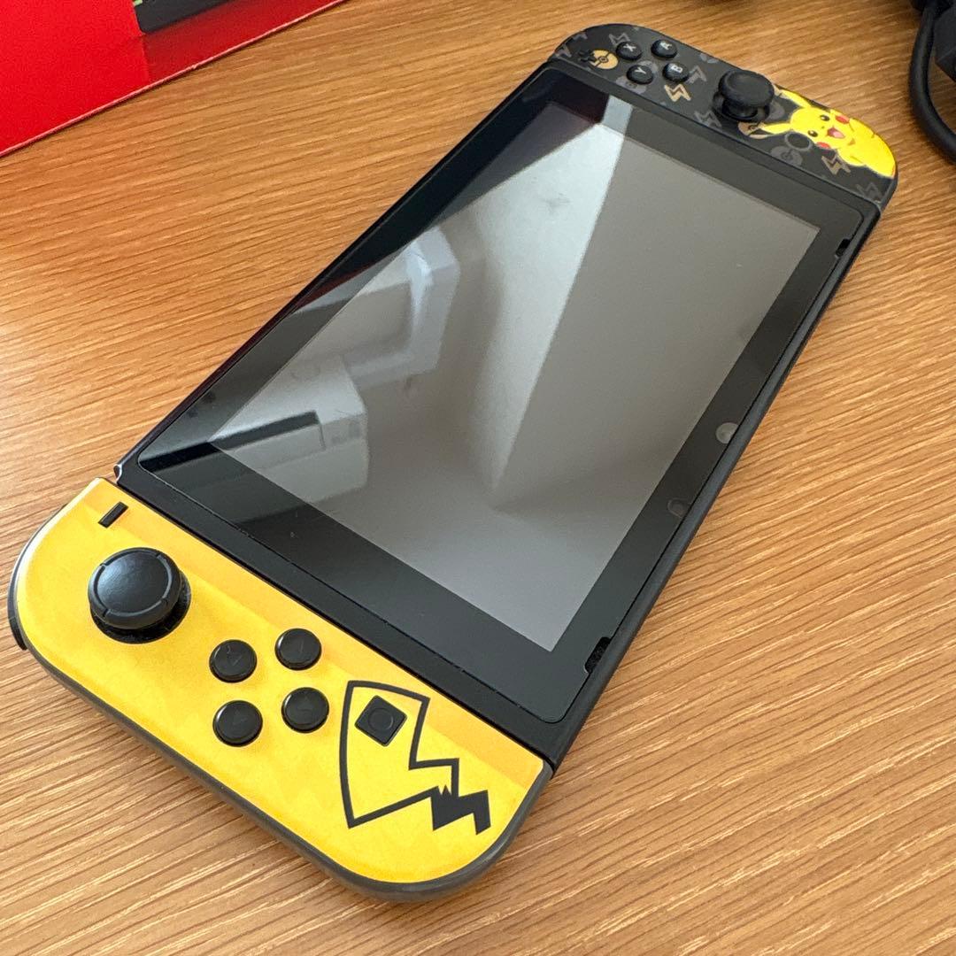 Nintendo Switch ピカチュウデザイン 本体
