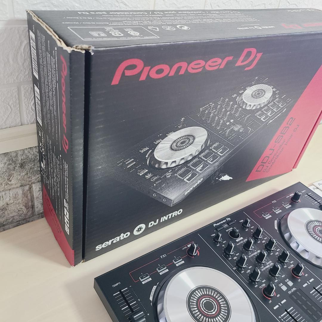 Pioneer DJ DDJ-SB2 DJコントローラー