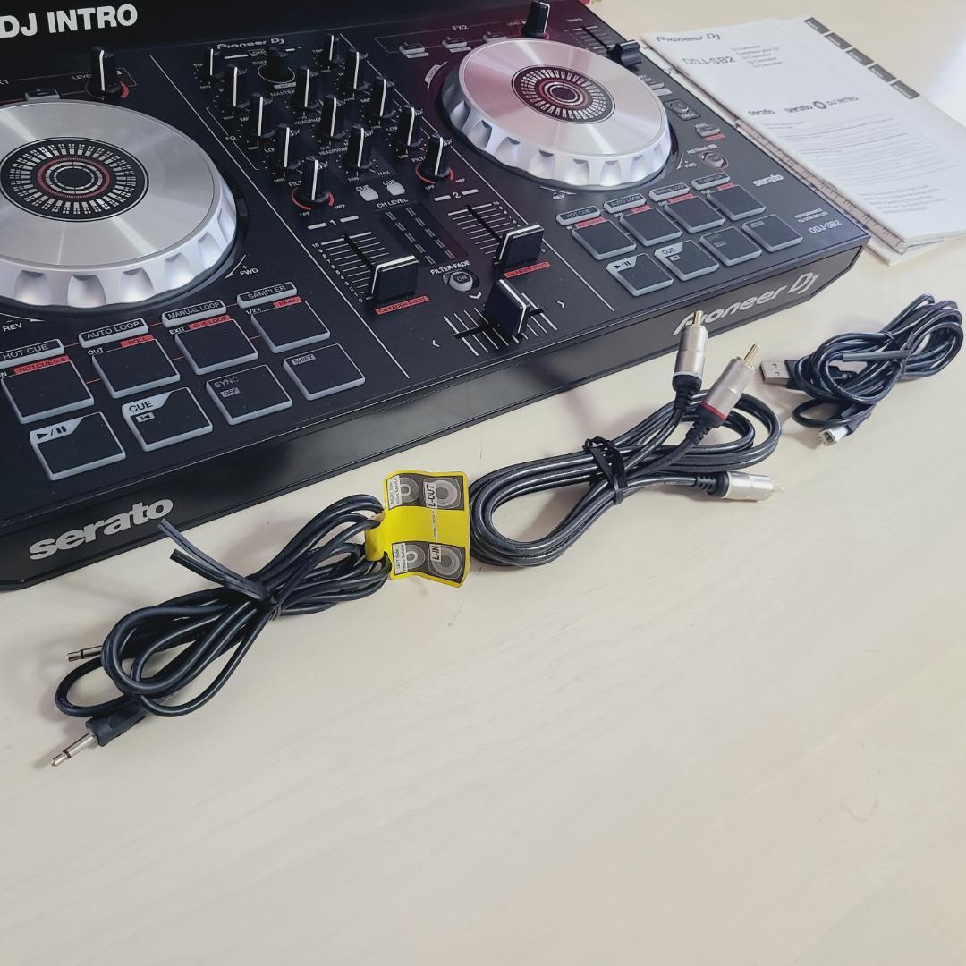 Pioneer DJ DDJ-SB2 DJコントローラー