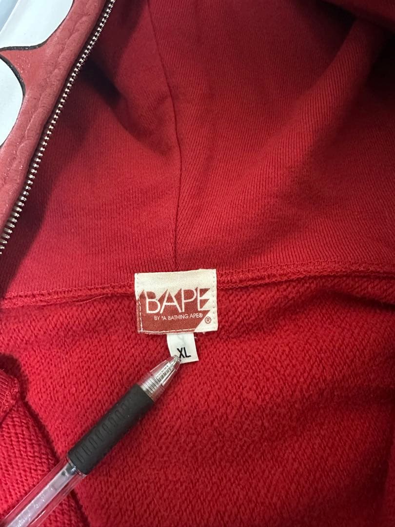 レア！BAPE KAWS chompers パーカー