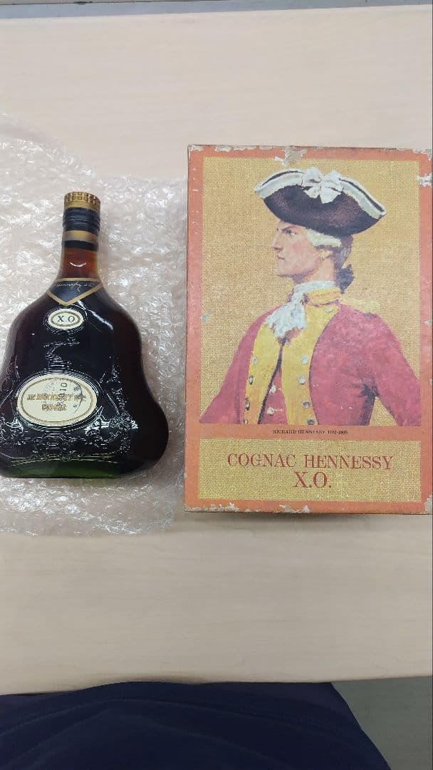 Hennessy X.O. コニャック猫チャン