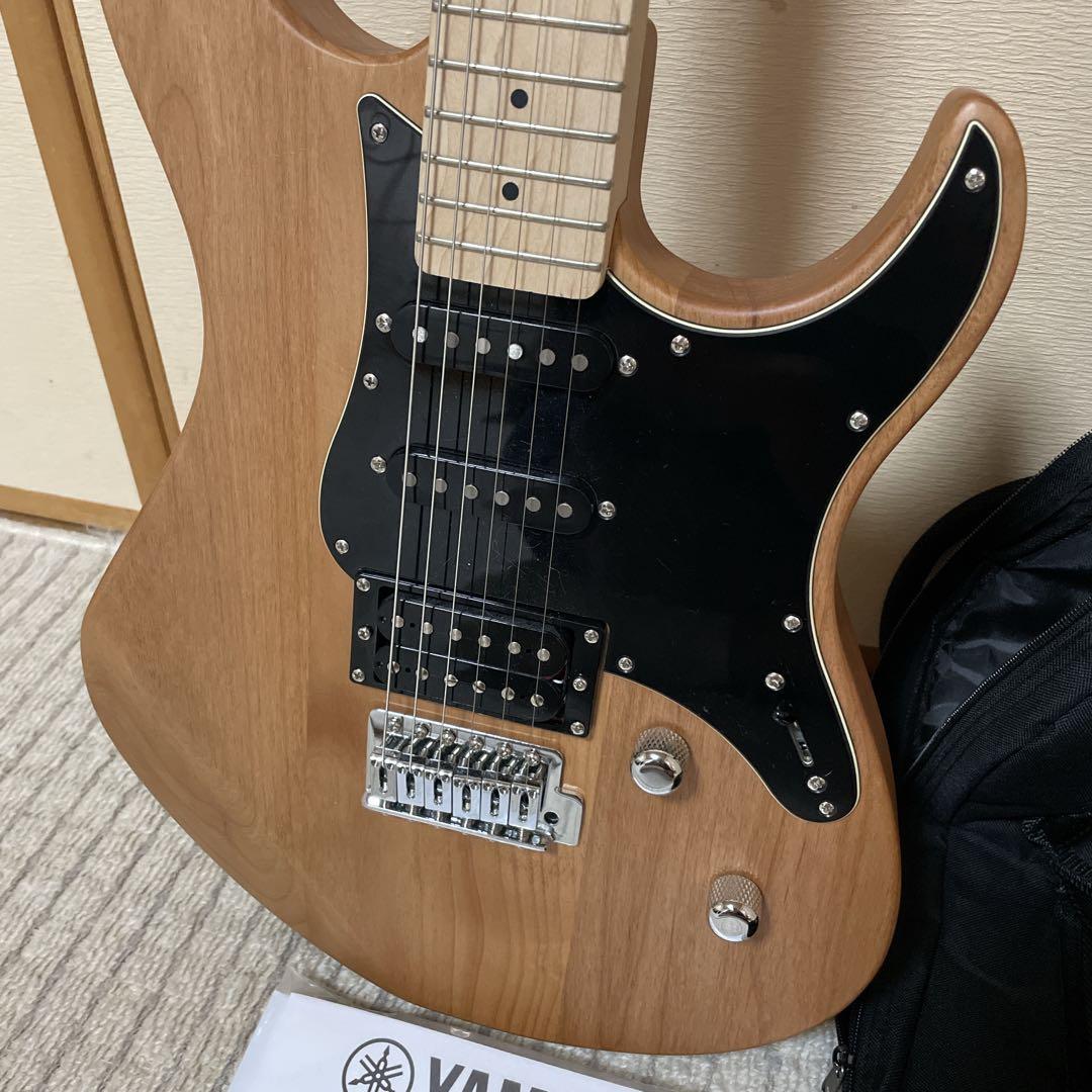 【ほぼ新品】YAMAHA PACIFICA PAC112VMX YNS ケース