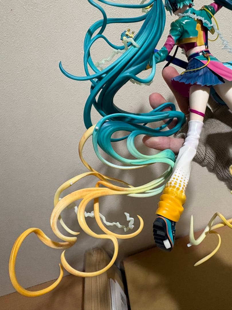 訳あり デザインココ 1/7 初音ミク THUNDERBOLT サンダーボルト