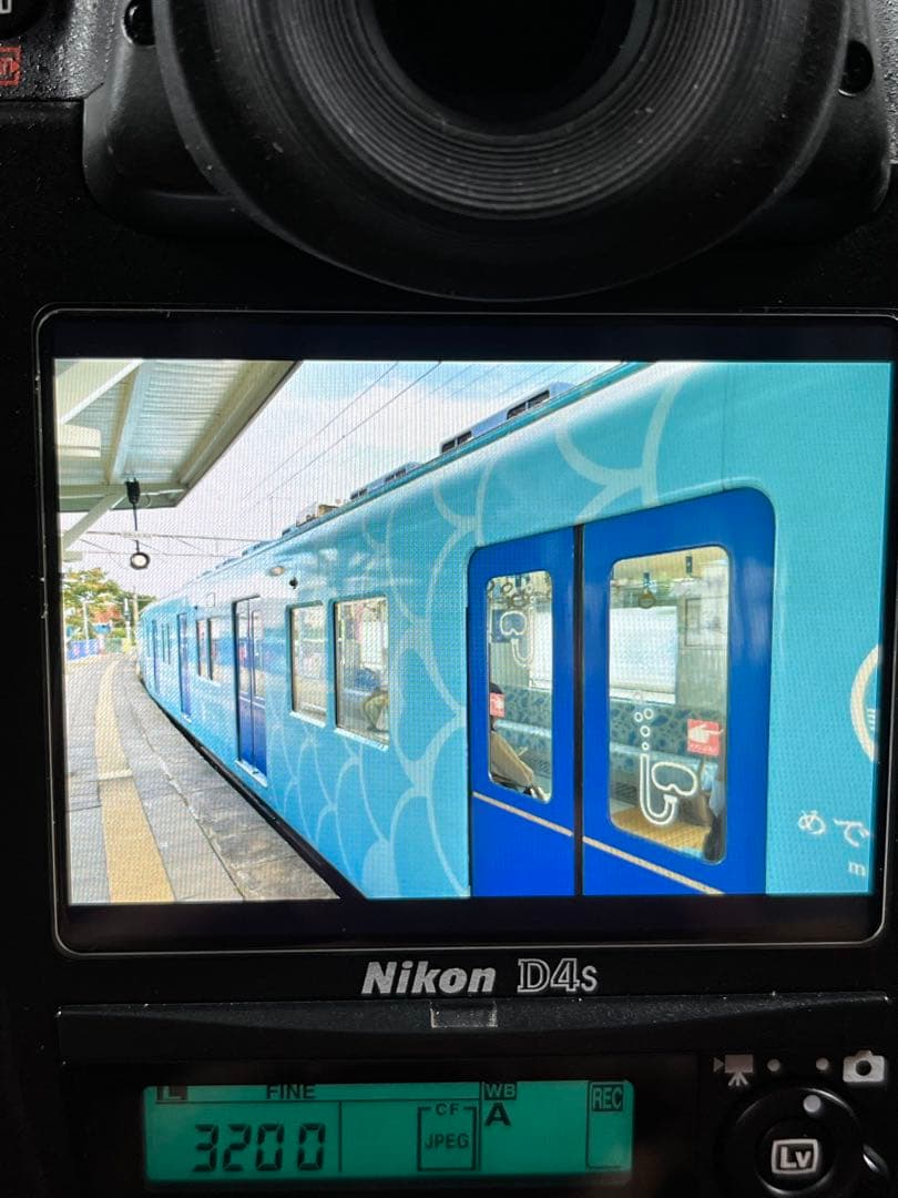 ニコンAF NIKKOR 24mm f2.8D