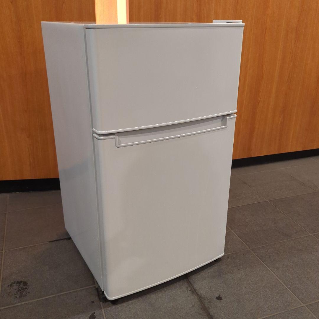 2020年製(東京23区のみ送料無料！玄関ドアの横に置き配☆)冷蔵庫85L