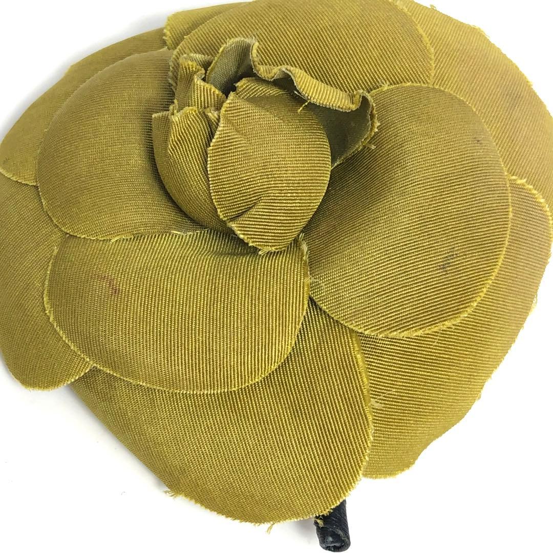 CHANEL シャネル カメリア ブローチ コサージュ カーキ系カラー コメあり