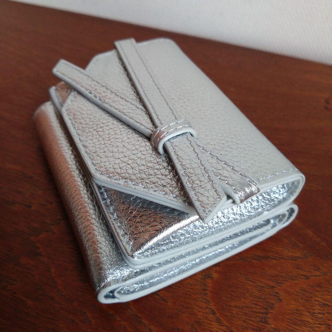 TOV　トーヴ　リボンデザイン　三つ折り財布　ミニウォレット　シルバー　イエナ