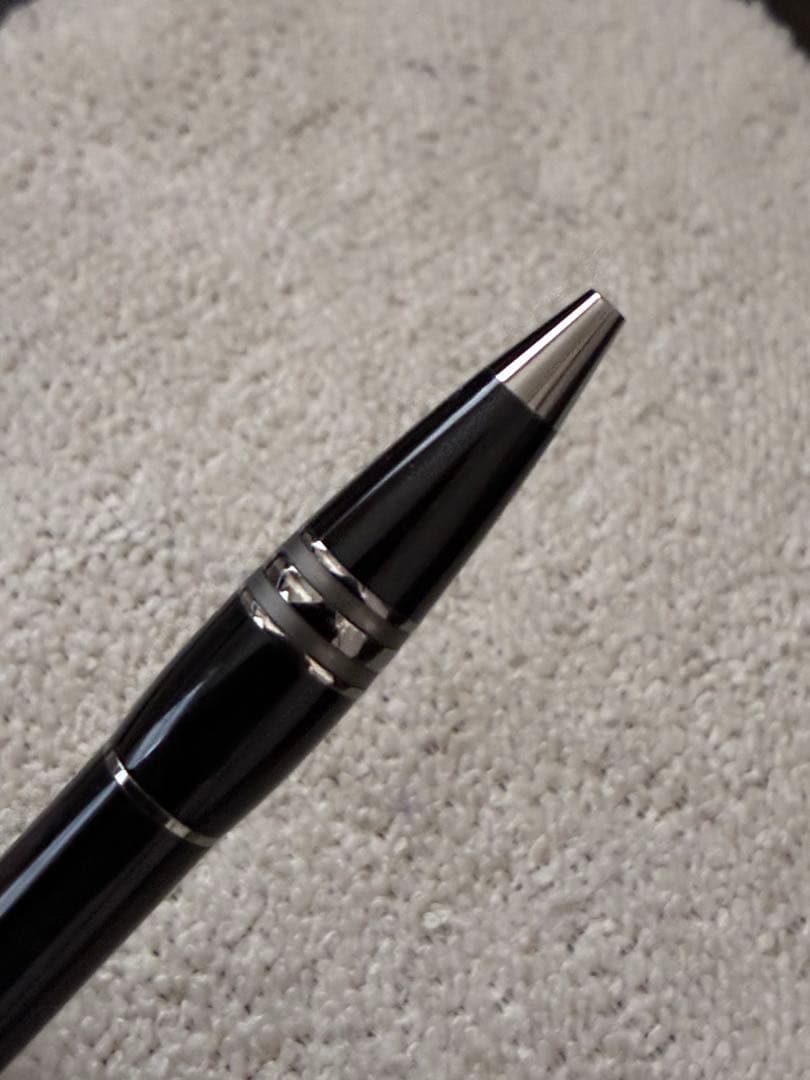 ◾️ 美品 ◾️モンブラン◾️スターウォーカーボールペン◾️化粧箱、新品リフィル付属◾️
