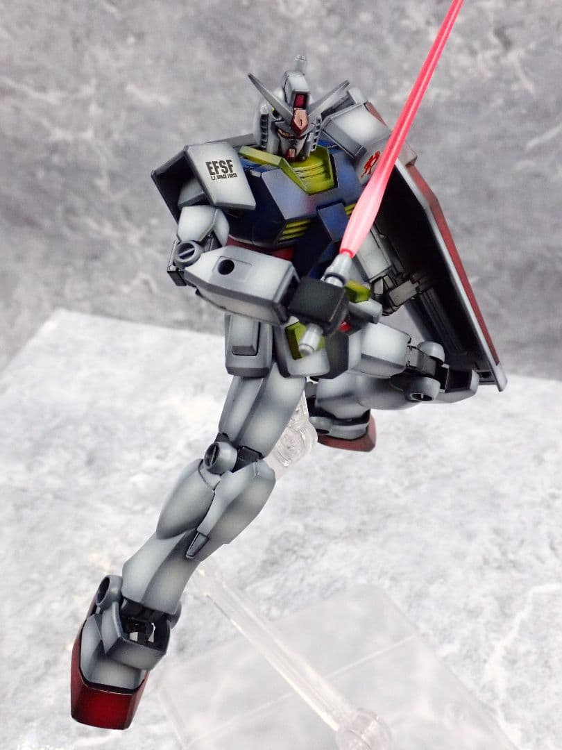 EG ガンダム エントリーグレード ガンプラ 全塗装 塗装済み 完成品