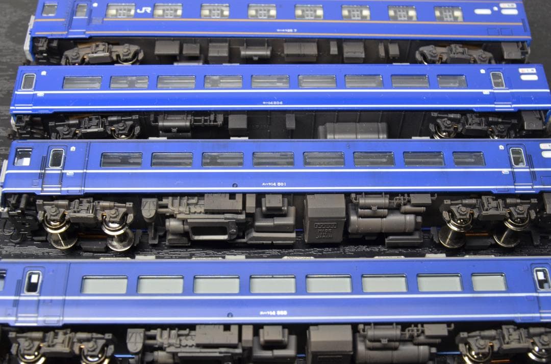 【精密加工品】KATO 寝台急行はまなす 給電エンジン代替車付き 14両セット