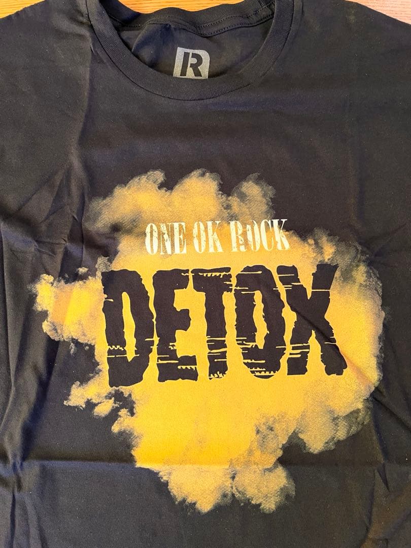 【希少】ONE OK ROCK DETOX Tシャツ&マガジンセット