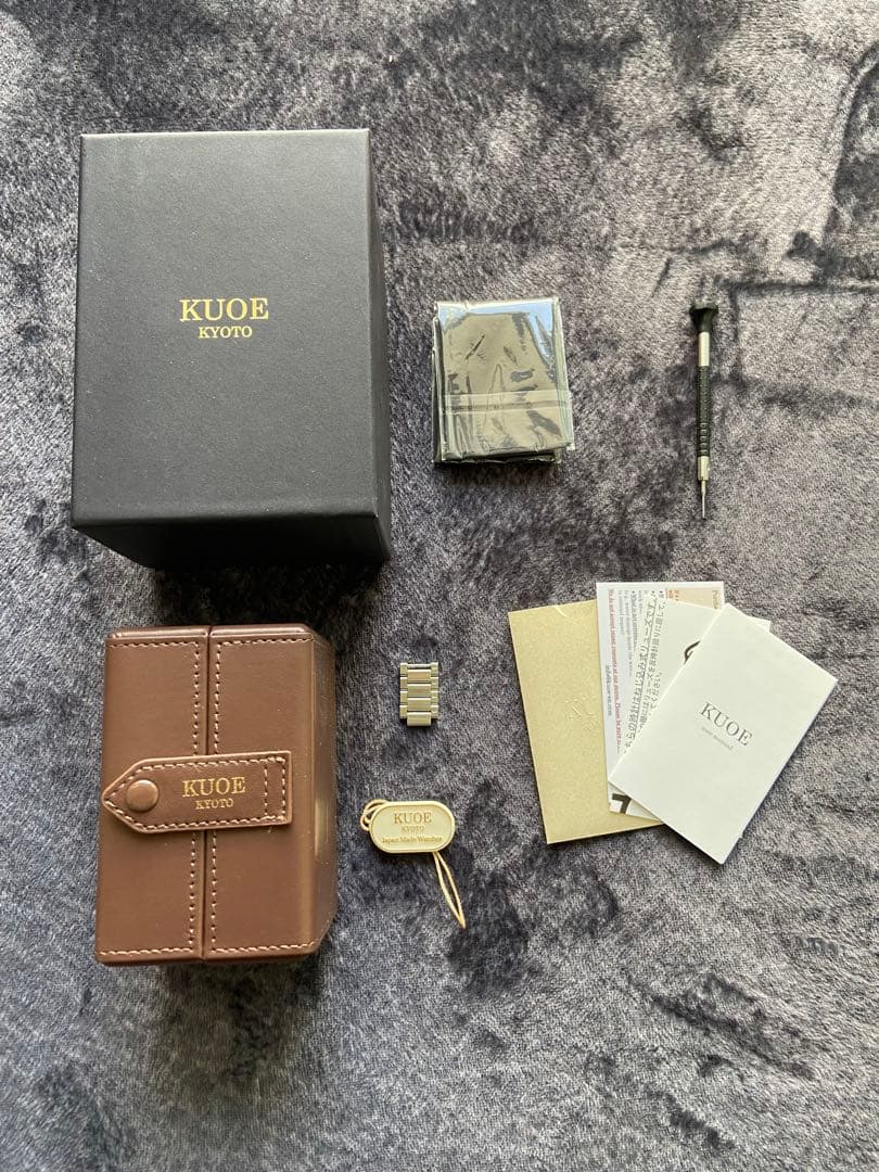 [ポッポ様お決まり]KUOE 自動巻き時計 緑文字盤