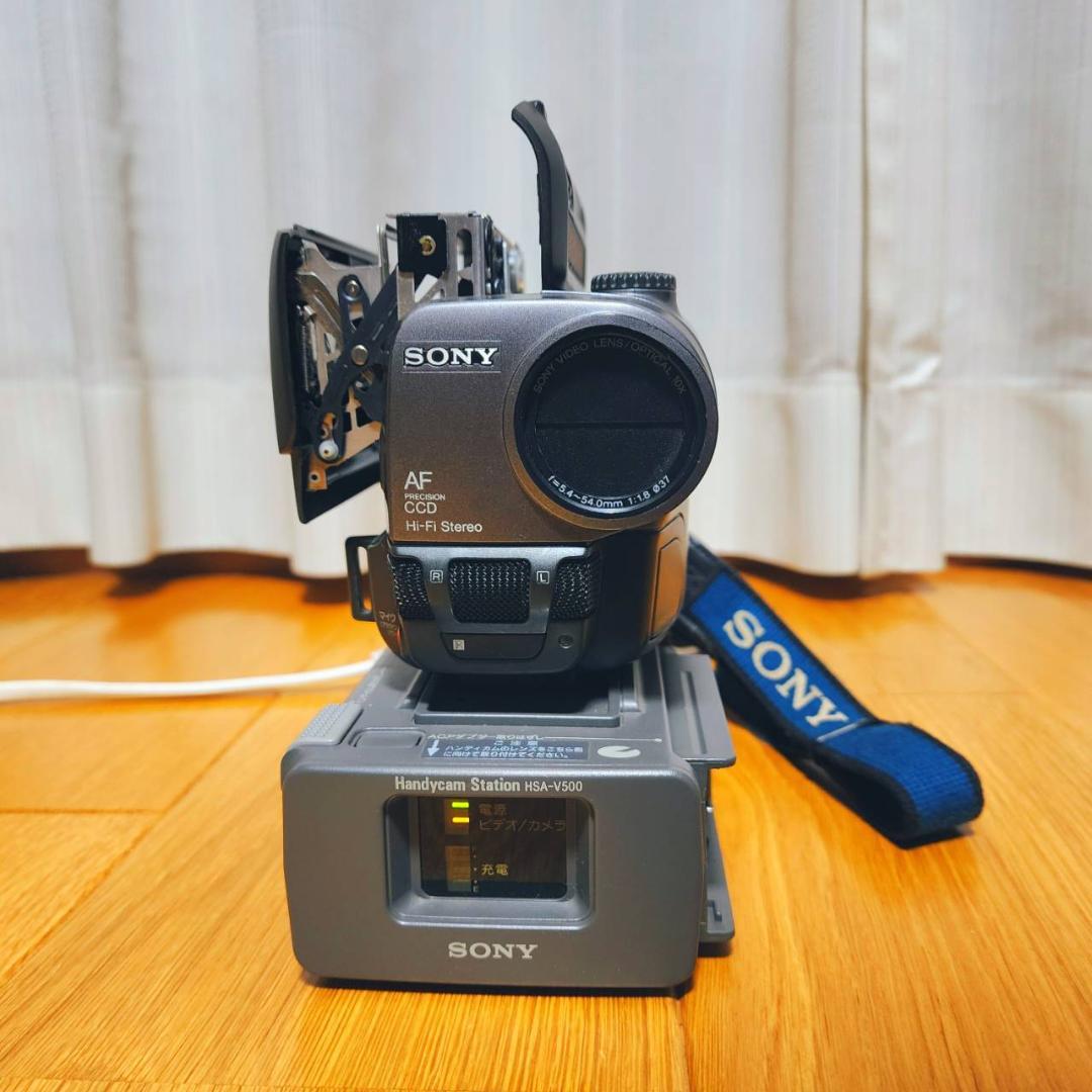 【動作確認済】SONY 高画質 Hi8 ビデオカメラ CCD-TR11 説明書付