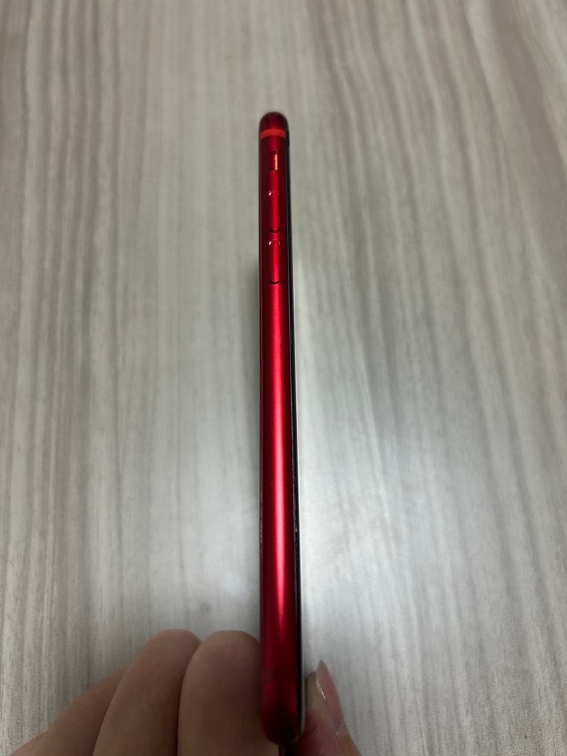 iPhone8 本体 画面割れあり