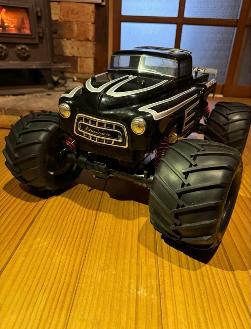 京商エンジンラジコン1/8