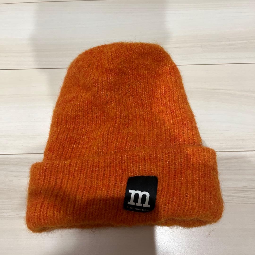 マリメッコ　ニット帽　オレンジ