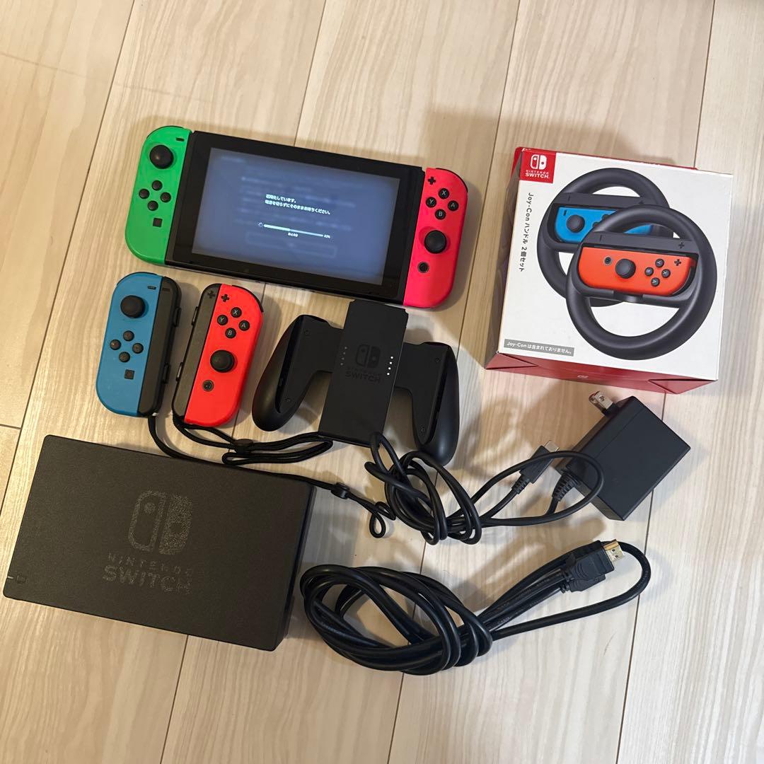 Nintendo Switch（Joy-Con4つ）