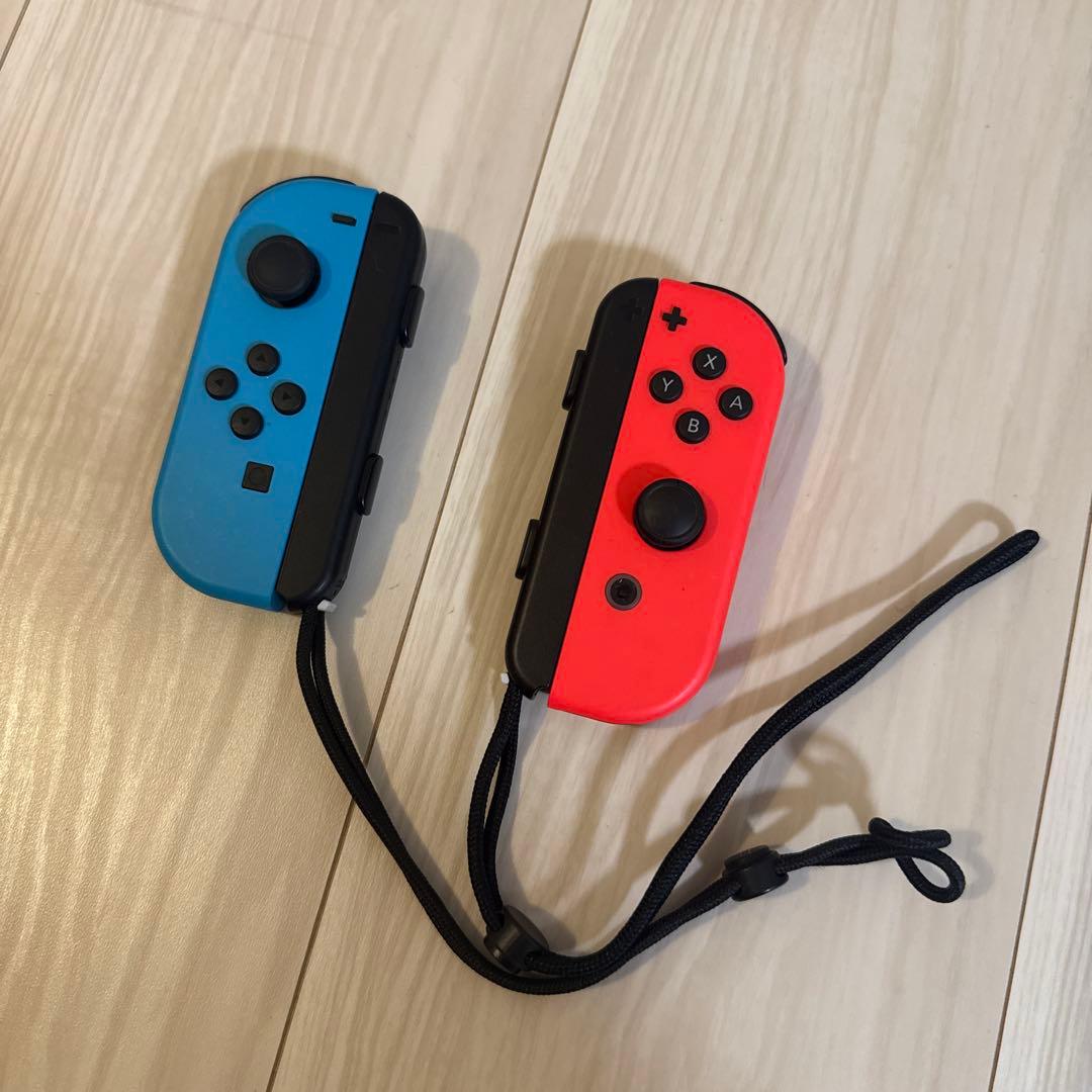 Nintendo Switch（Joy-Con4つ）