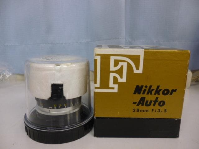 NIKKOR-AUTO 28mmF3.5Fマウント　値下、値引不可