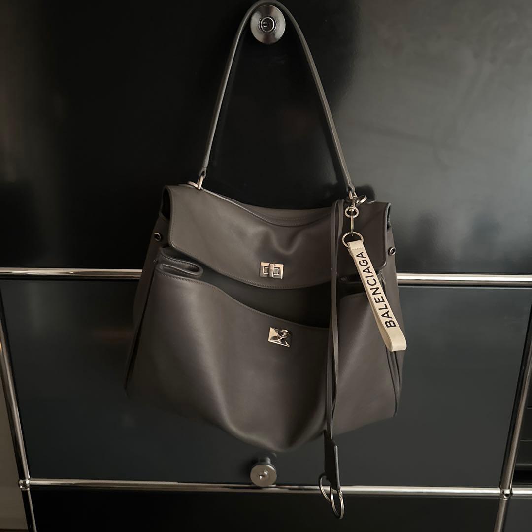 【限定値下げ】バレンシアガ ロデオ ミディアム ダークグレー