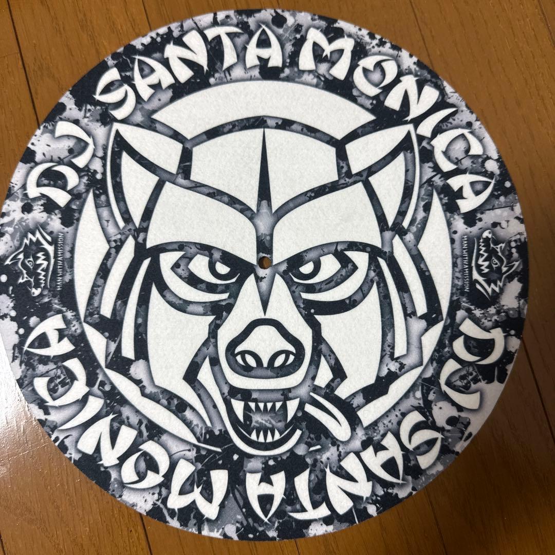 レア マンウィズ DJサンタモニカ スリップマット