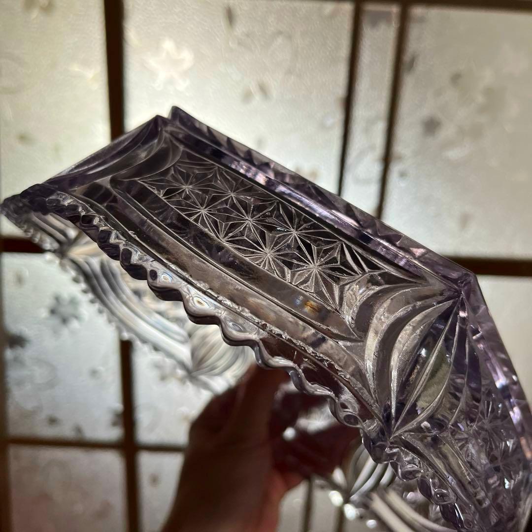 骨董　時代ガラス　プレスガラス　希少　淡紫色　クリスタルカット　菓子鉢　大鉢