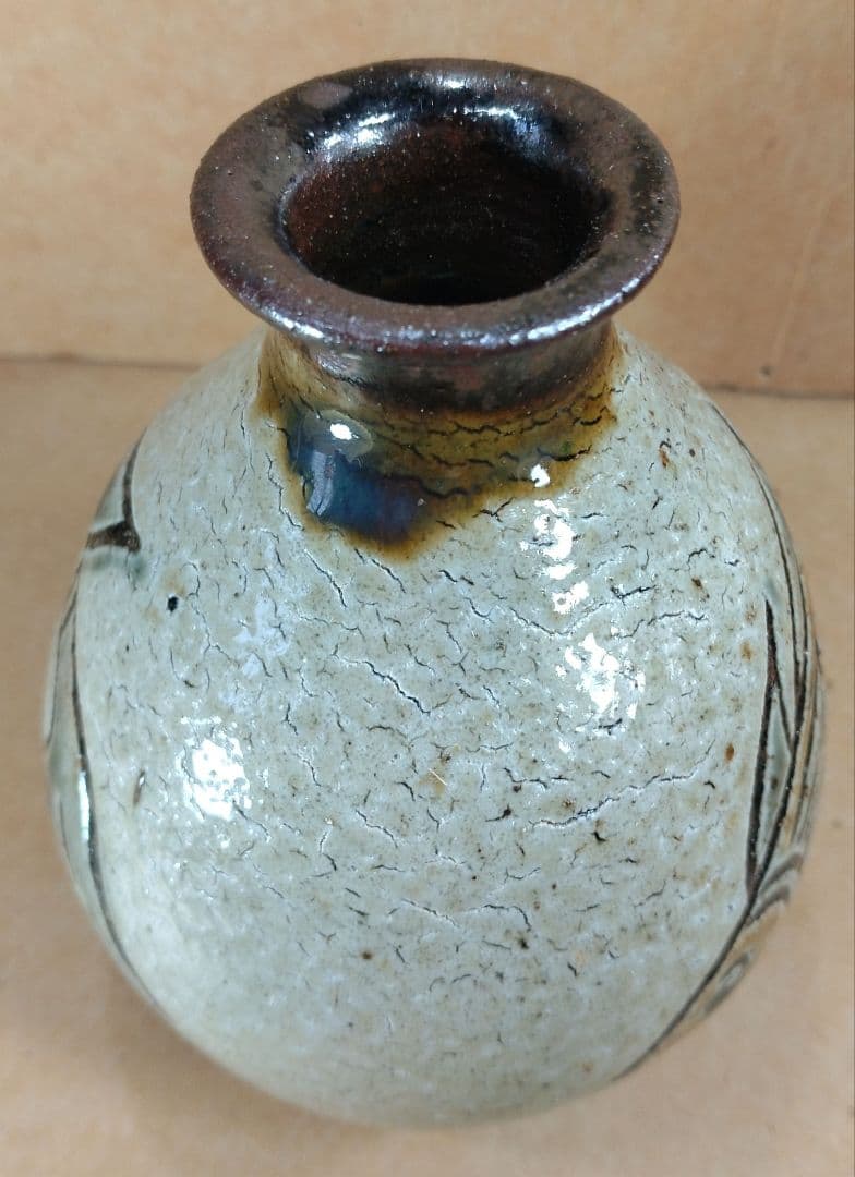 【本物保証】金城次郎 壷屋焼徳利 共箱 栞 人間国宝 壺屋焼 魚文徳利 美品