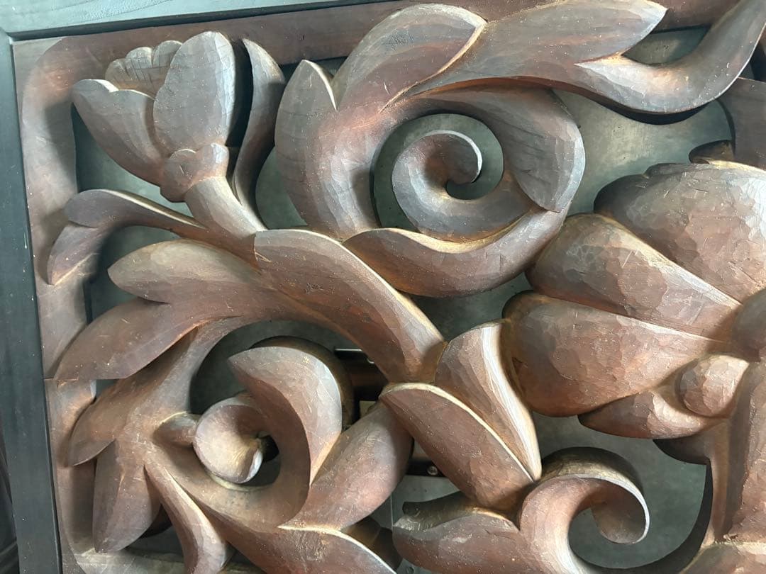 欄間　 らんま　檜？木彫り　各々１４ｋｇ弱　どっしり　アンティーク　菊　蓮？