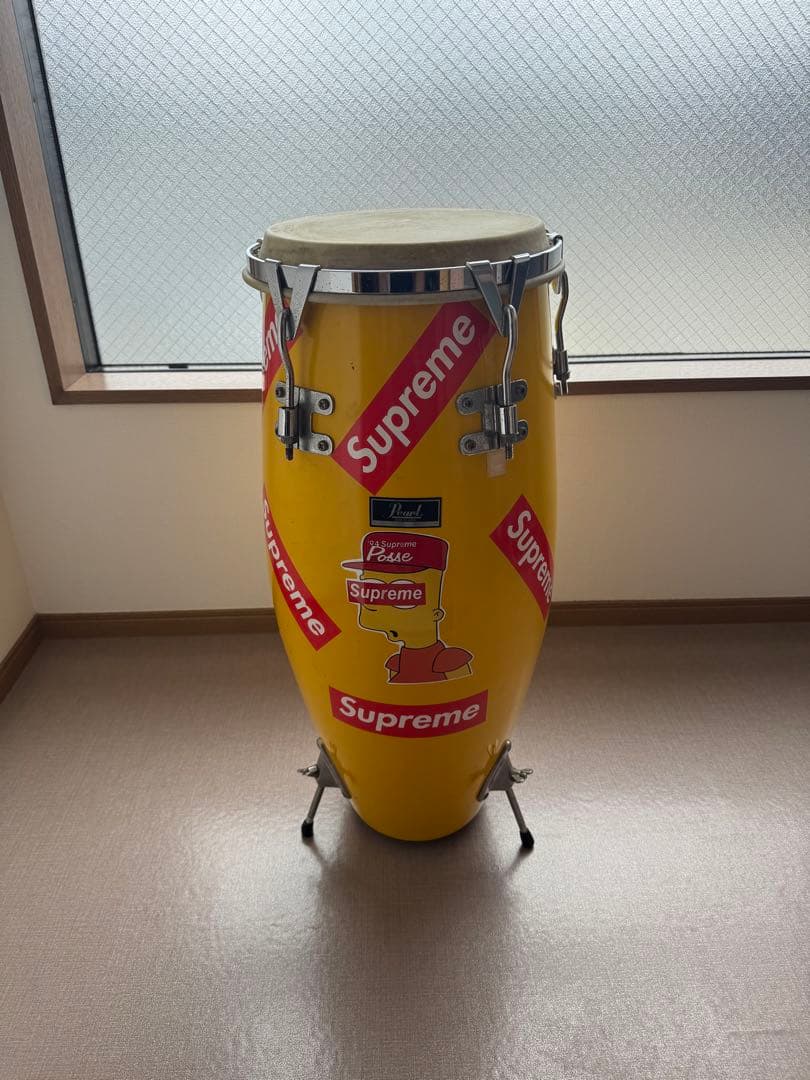 イエロー コンガ supremeステッカー付き