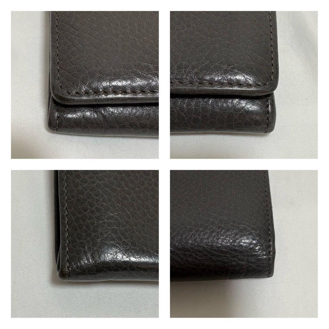 ヒロフ 折り財布 H ロゴ型押し シボ革 レザー コンパクト イタリア製 灰色