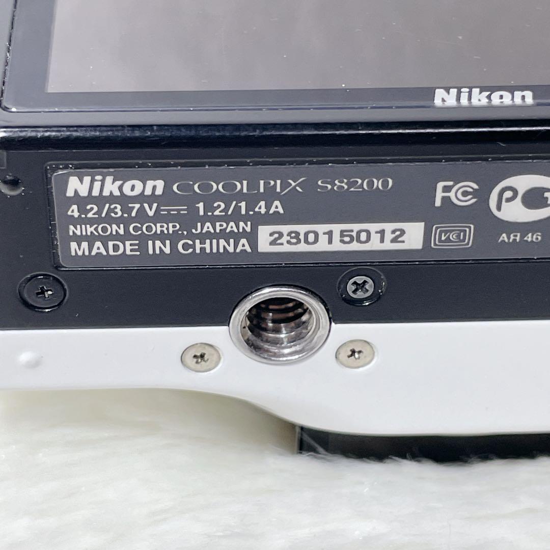 【✨美品✨】Nikon COOLPIX S8200【✨新品バッテリー付き✨】