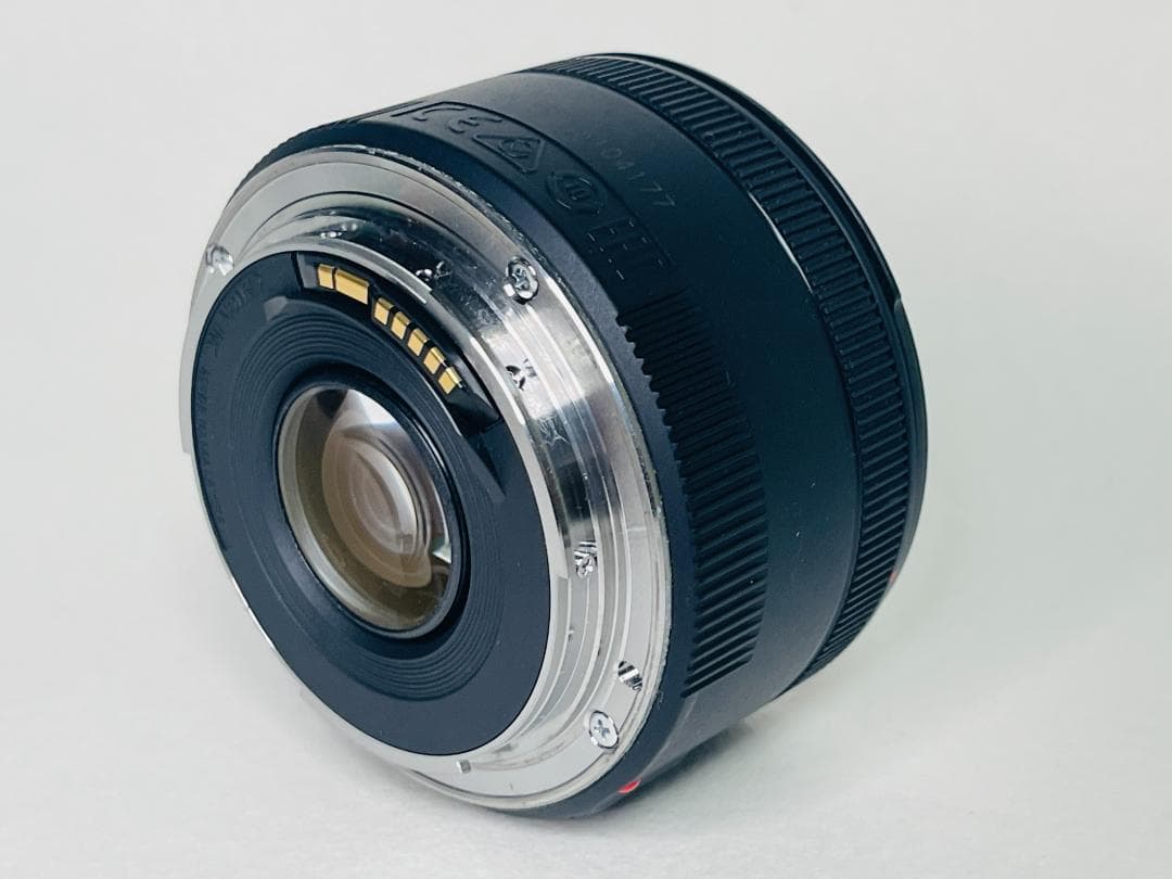 良品★Canon EF 50mm F1.8 STM キヤノン 単焦点レンズ