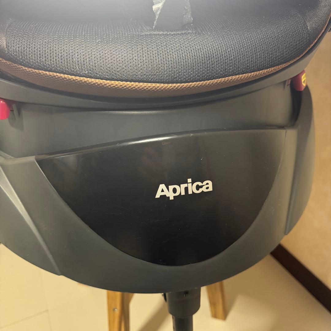 アップリカ フラディアエアー チャイルドシート 新生児○ ブラウン