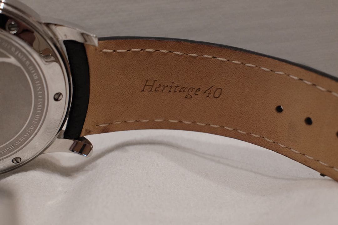 Corniche Heritage 40 黒文字盤