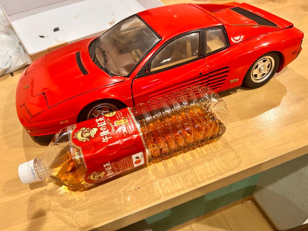 ポケール　Pocher　１／８ フェラーリ テスタロッサ　 ロッソ