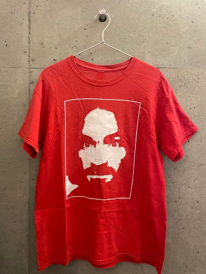 古着　チャールズマンソン Tシャツ M 赤