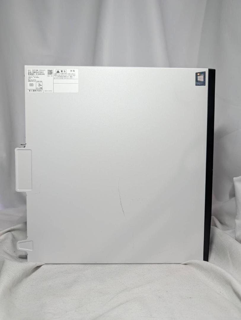 富士通 D7010/E 第10世代 i5/8GB/SSD256GB/Office