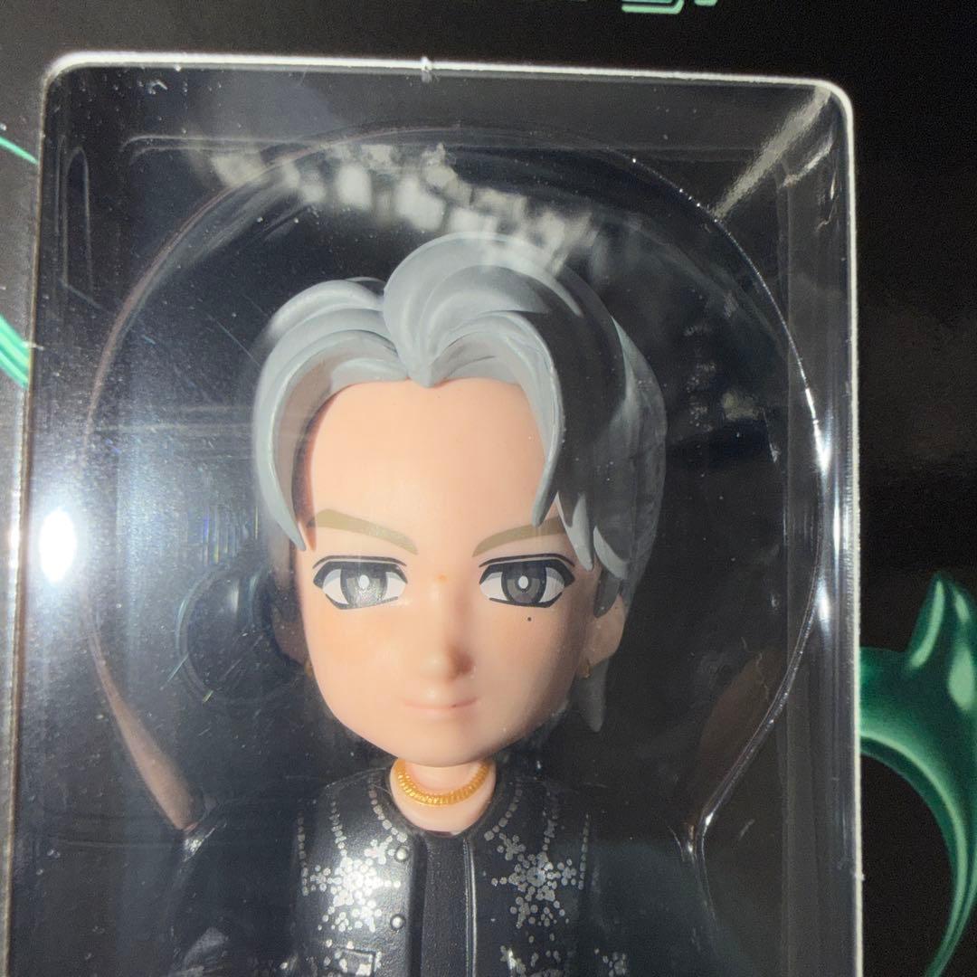 Number_i フィギュア 3体セット