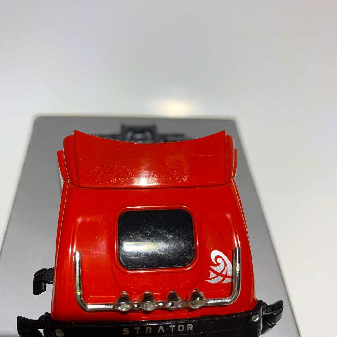 WSI 1/50 IVECO STRATOR RED トレーラーヘッド