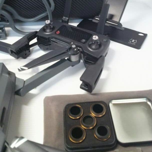 ドローン DJI Mavic Pro ＋付属品・キャリーバッグ