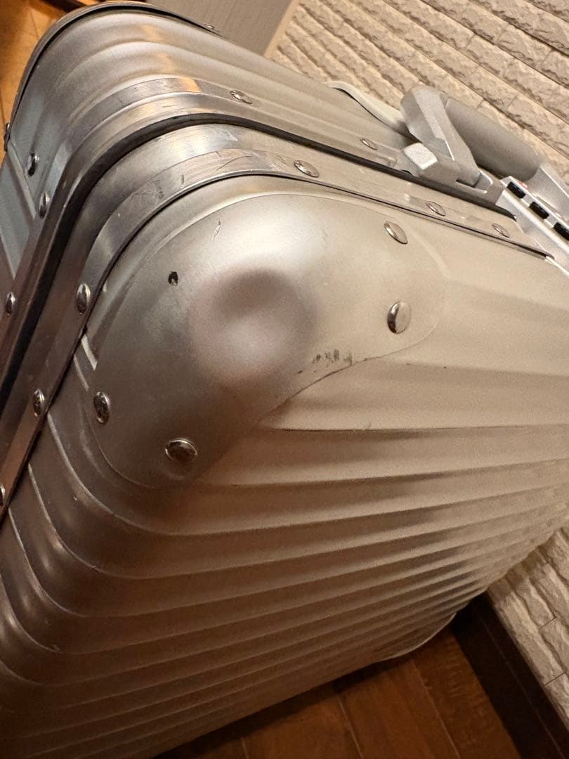 RIMOWA リモワ トパーズ ビジネストロリー ルフトハンザ2輪 機内持込可