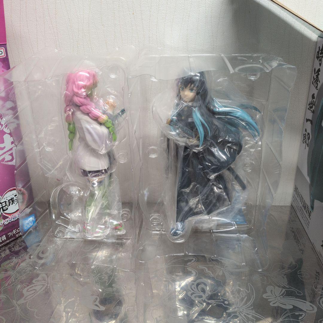 鬼滅の刃 いざ刀鍛冶の里へ 甘露寺蜜璃 時透無一郎 フィギュア ２種セット