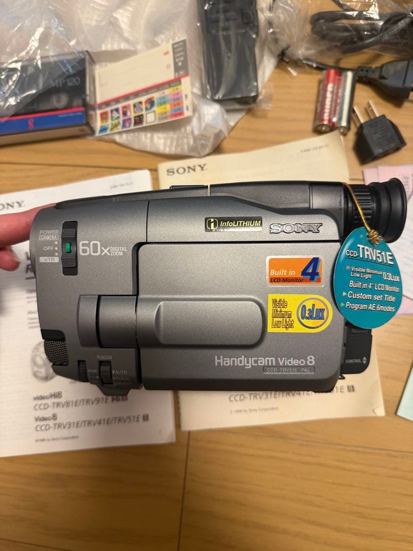 未使用SONY Handycam Vision CCD-TRV51E PAL式