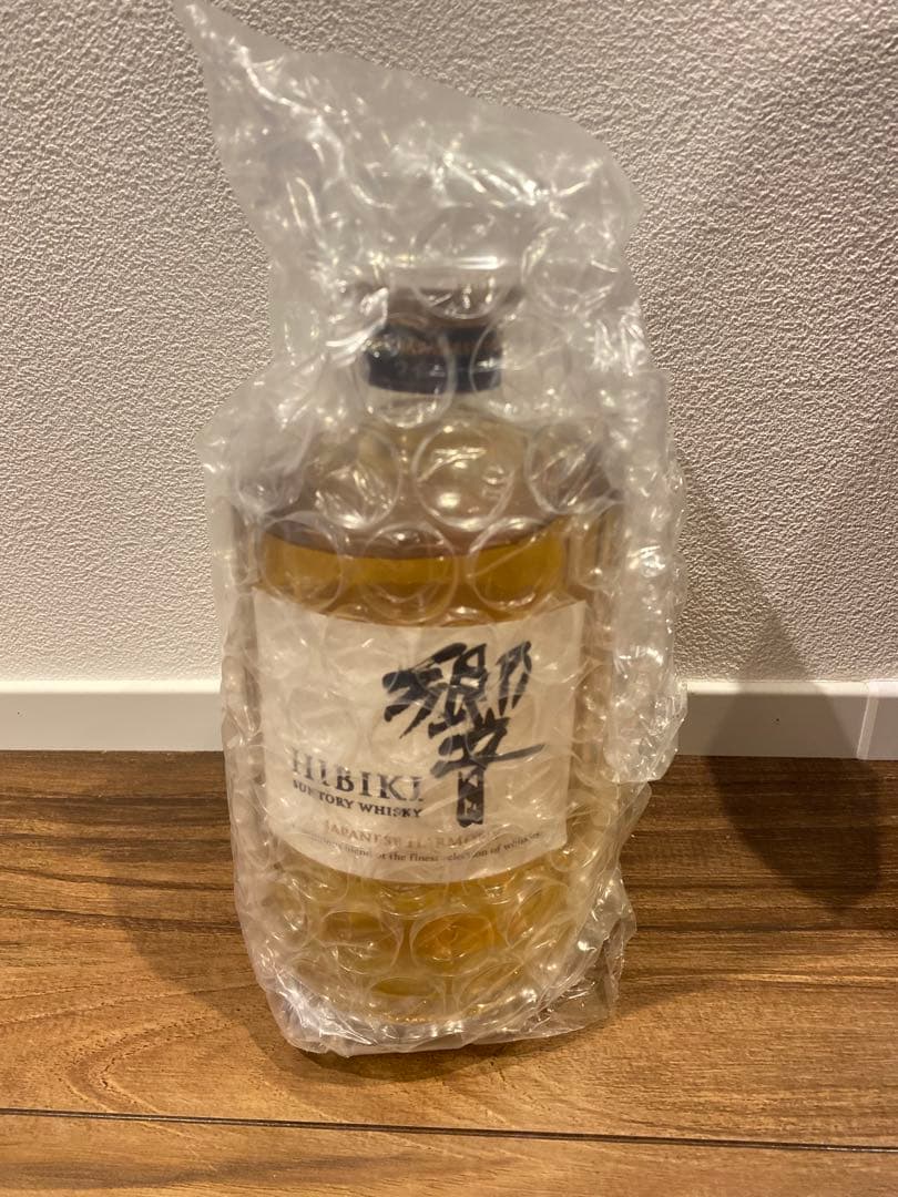 新品未開封　サントリー響　 ジャパニーズハーモニー700ml　【箱無し】