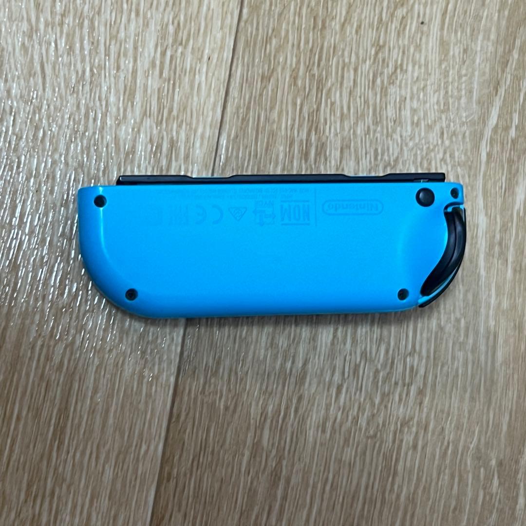 ま*ん様 【本体ジャンク】Nintendo Switch + ジョイコン 複数ま