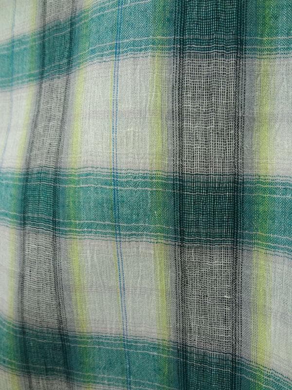 夏着物　白地に黒と緑の格子柄　シボ加工の洗える着物