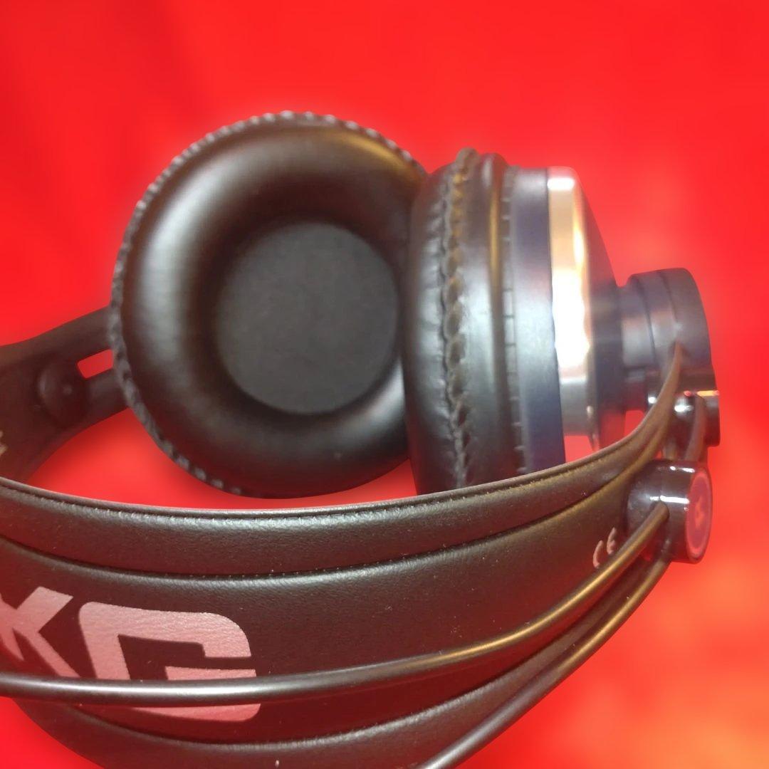 【特価】AKGプロフェッショナル密閉型スタジオヘッドホンK271 MK II