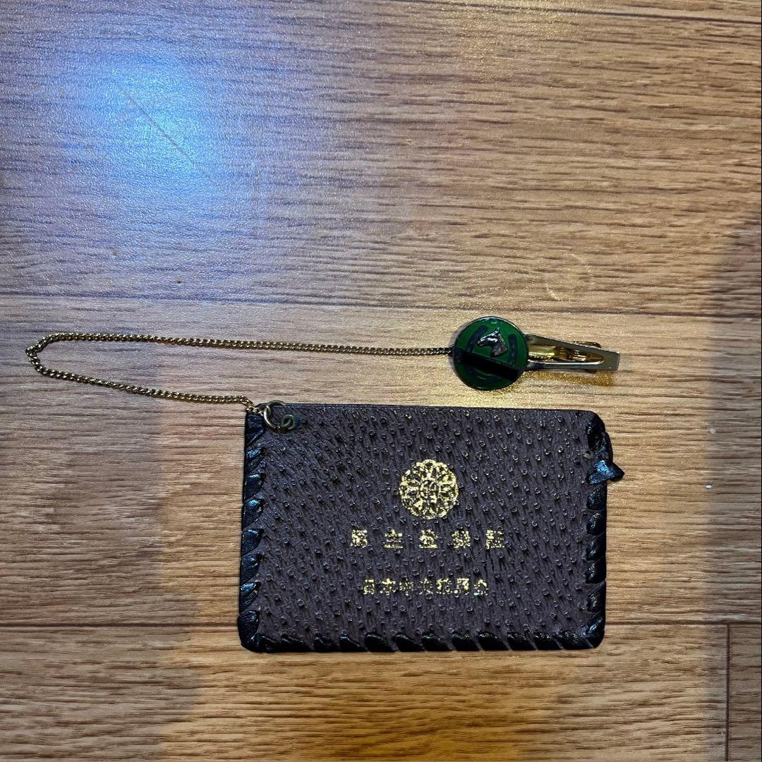 JRA 馬主登録証ケース　馬主バッジ