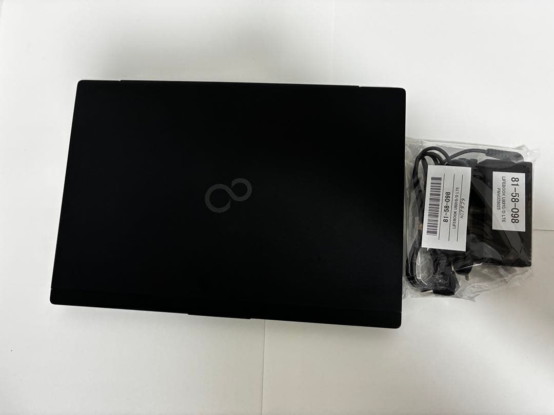 【美品/動作確認済み】富士通 LIFEBOOK U 13.3/Windows11