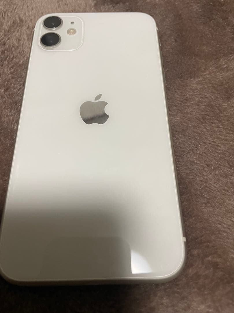 iPhone11 64G simフリー